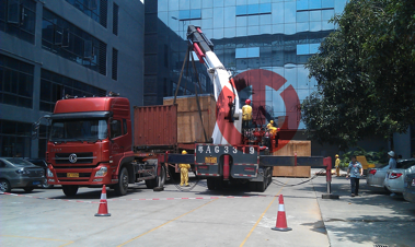 量晶光電科技半導體設備搬運項目 量晶光電科技半導體設備搬運項目