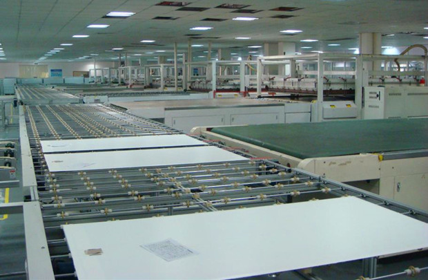 光伏前景可期，預計未來三年光伏組件設備市場規模可達255億元